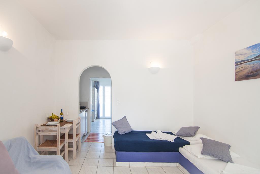 Alea * Naousa (Paros)